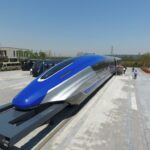 El tren tan rápido como un avión tiene un diseño futurista.