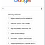 Google tries to display "trending topics" on its homepage