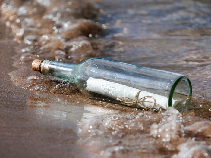 The message in the bottle that traveled 37 years finally reached its destination.