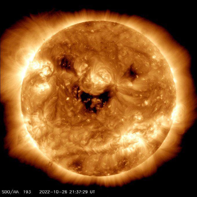 The picture of the Sun smiling is not necessarily a good omen.